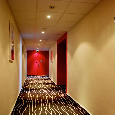 Ibis Styles Centre Gare رْوان