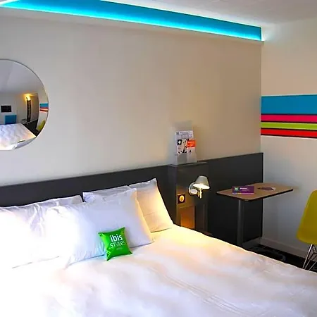 Szálloda Ibis Styles Centre Gare Roanne